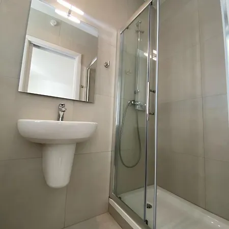 Swieqi Malaika New 2 With Courtyard * Is-Swieqi