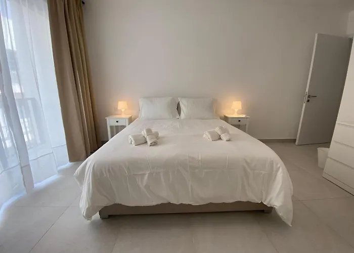 Daire Swieqi Malaika New 2 With Courtyard